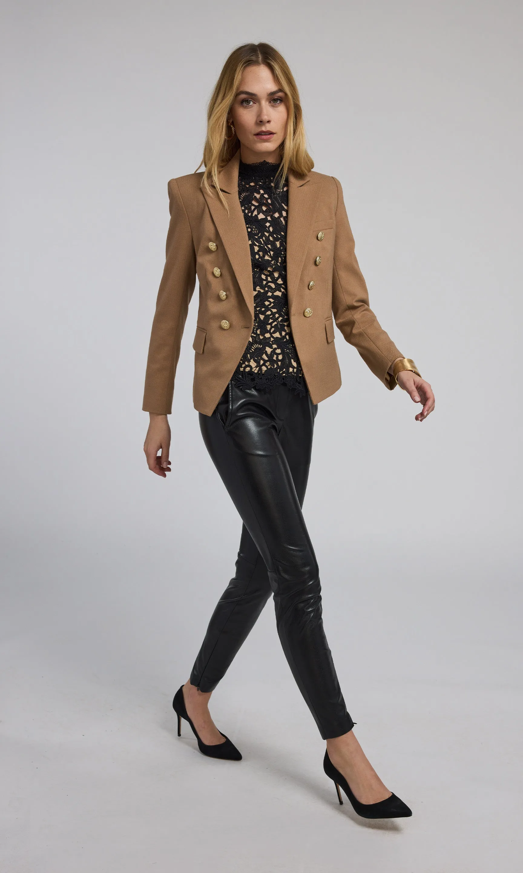 Amelia Suiting Blazer