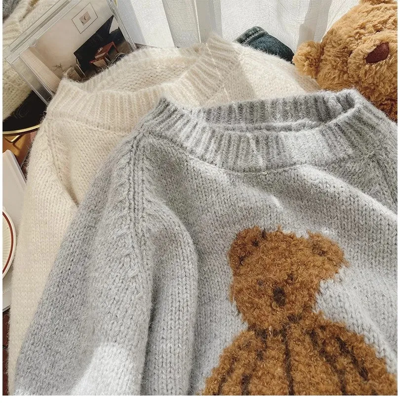 bear round neck sweater for women new style casual long-sleeved sweater    S4822