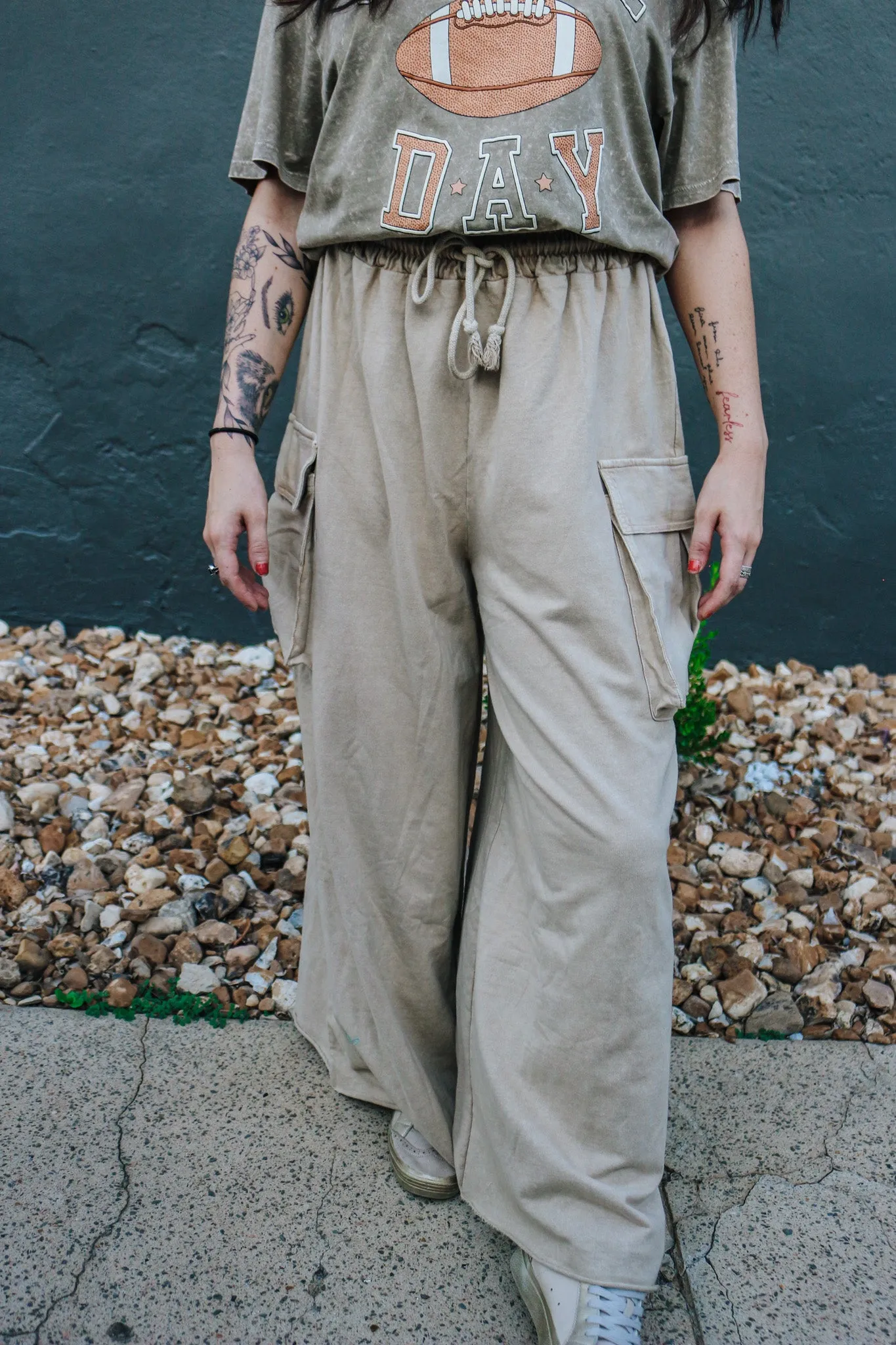 Effortless Behavior Khaki Cargo Pants