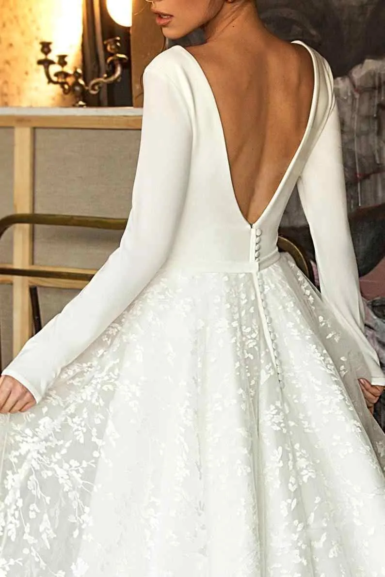 Elegant Lace Bridal A-line V-Neck Long Sleeves Wedding Dresses