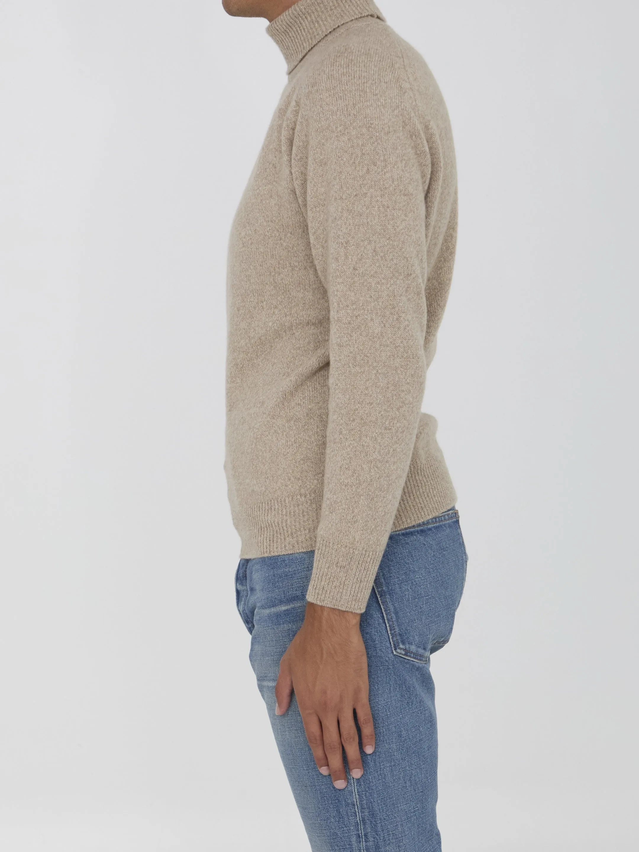 Lardini Cashmere Turtleneck Sweater In Beige